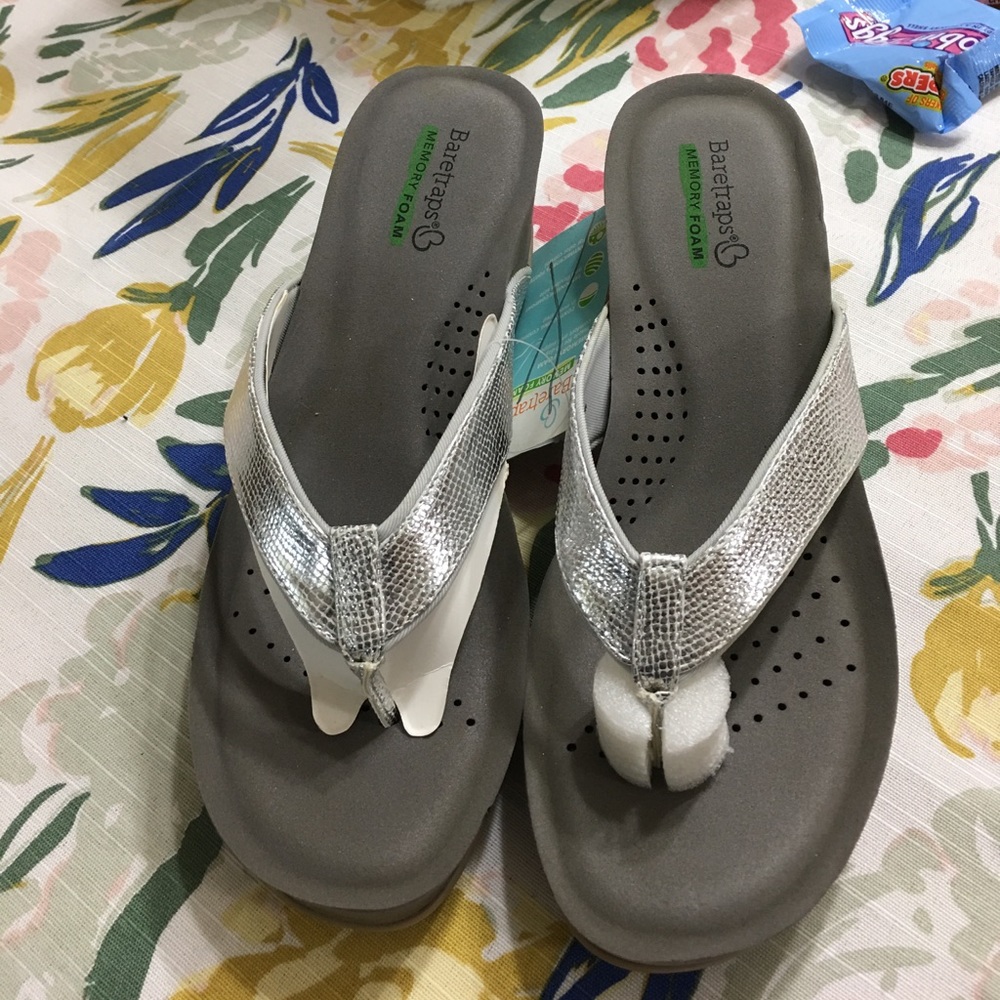 Baretraps Gammie Wedge Sandal